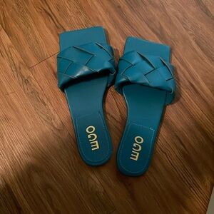 EGO slip on